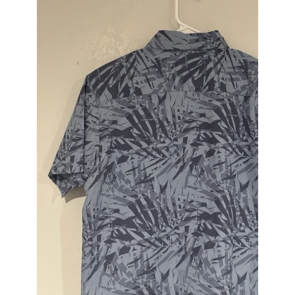 NEW Men's Size Small Columbia Rogers Peak Printed Short Sleeve Shirt XM8259-449